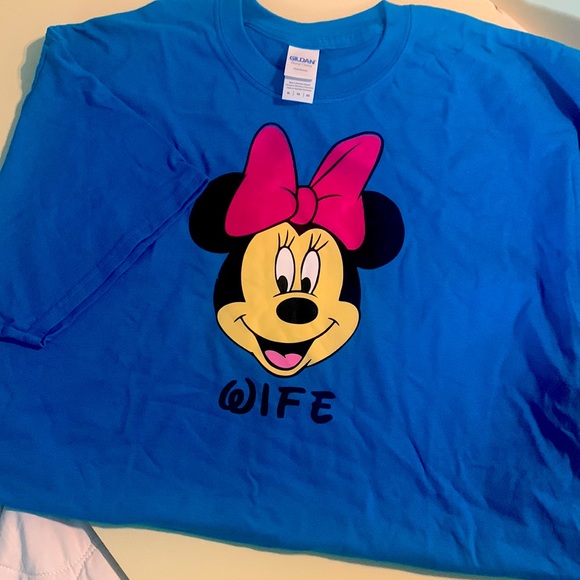 Wife Minnie Mouse shirt- Disney themed - Picture 1 of 2